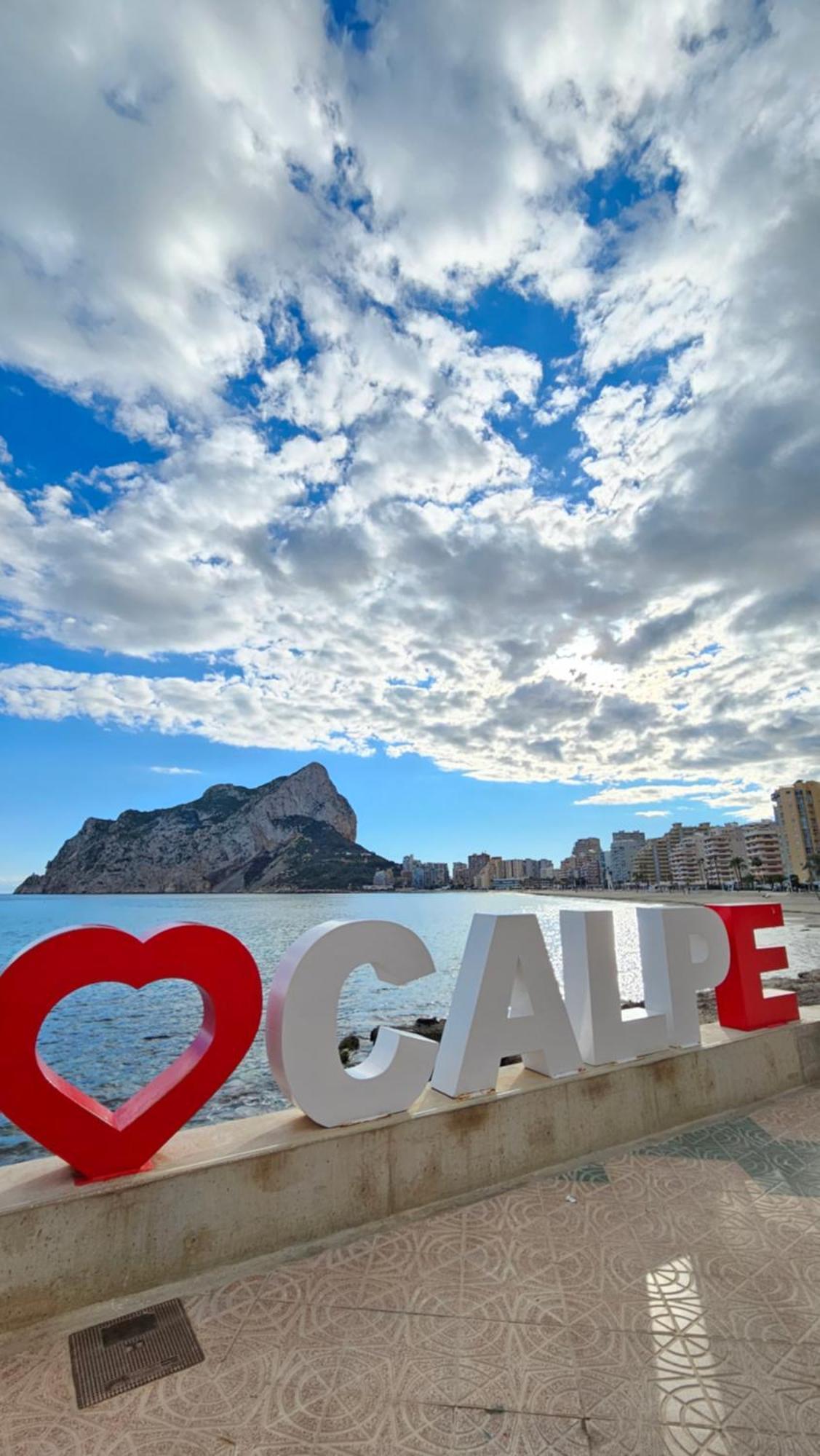 Esmeralda Suites Sunrise Con Piscina Calpe Exterior foto