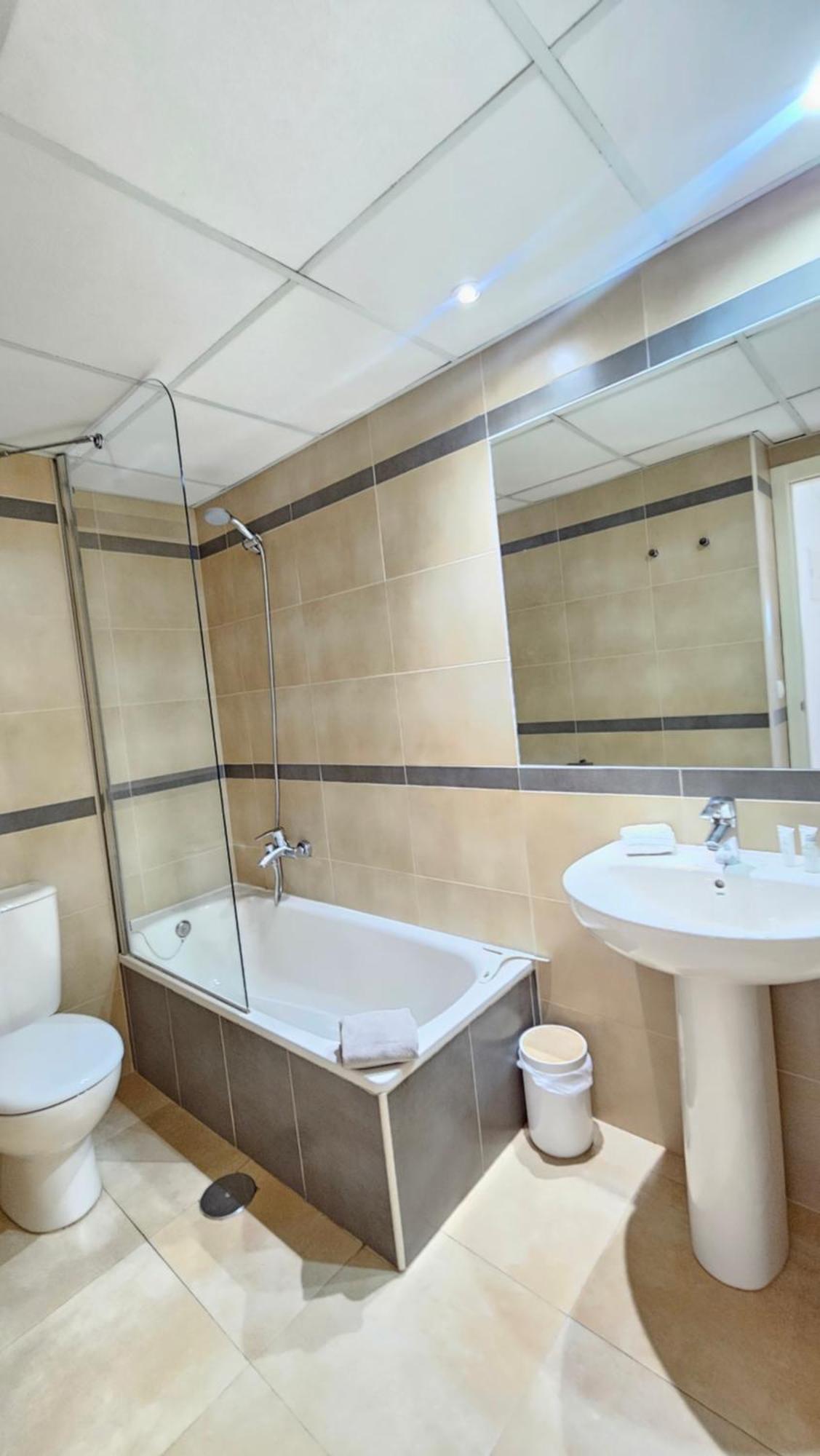 Esmeralda Suites Sunrise Con Piscina Calpe Exterior foto